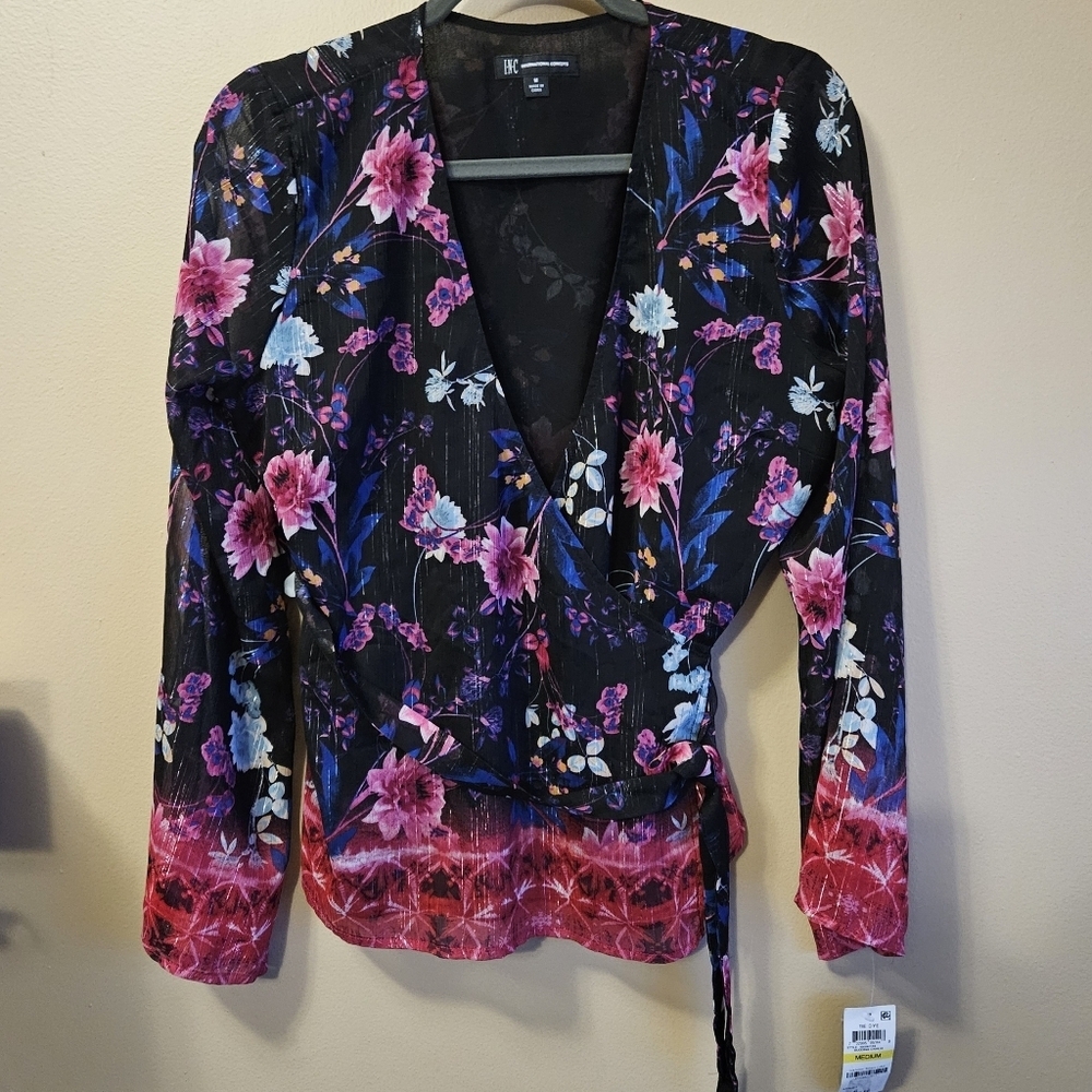 NWT INC International Concepts Women's Size M Budding Dahlia Floral Boho Blouse